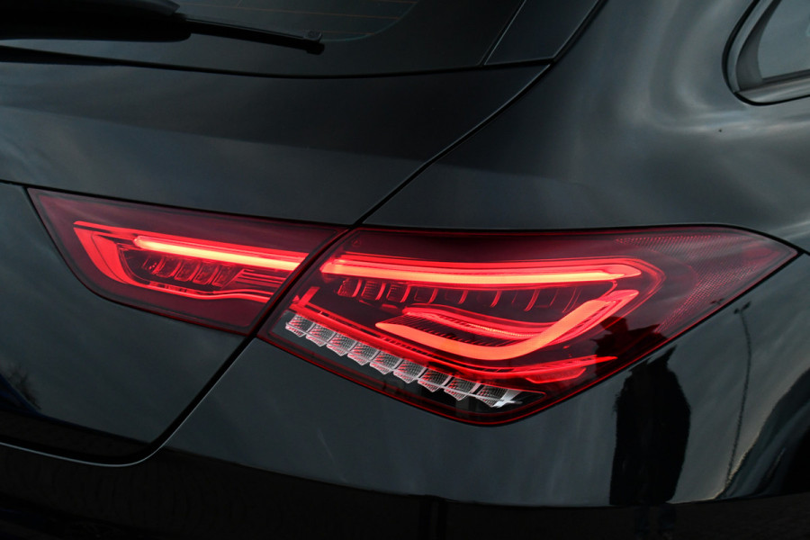 Mercedes-Benz CLA-Klasse Shooting Brake 250 e AMG Line Pano Night Camera