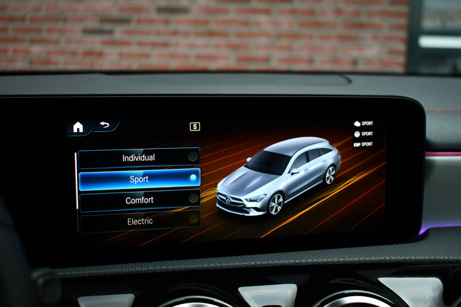 Mercedes-Benz CLA-Klasse Shooting Brake 250 e AMG Line Pano Night Camera