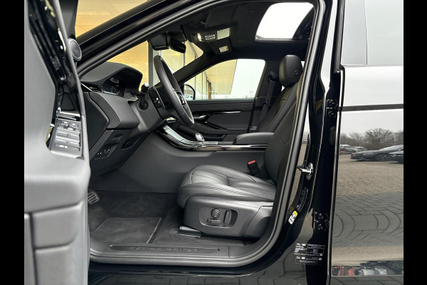 Land Rover Range Rover Evoque 1.5 P270e PHEV AWD S Edition | Panoramadak | Cold Climate Pakket
