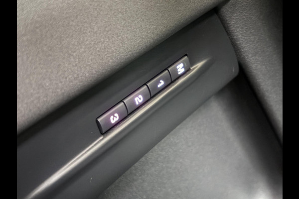 Land Rover Range Rover Evoque 1.5 P270e PHEV AWD S Edition | Panoramadak | Cold Climate Pakket