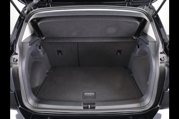 Volkswagen T-Cross 1.5 TSI Style 150 pk Automaat (DSG) | Navigatie | Parkeersensoren | Achteruitrijcamera | Apple Carplay/Android Auto | Stoelverwarming |