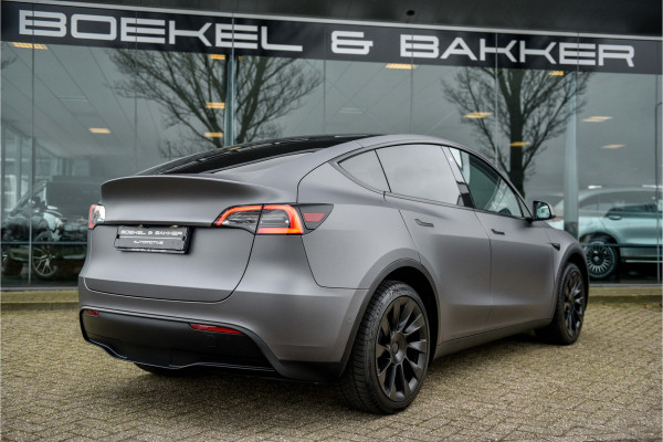 Tesla Model Y Long Range AWD 75 kWh ** 20inch ** Autopilot ** Custom Wrap