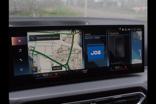 BMW 3 Serie Touring 330e | Plug-In Hybride | 19 Inch | Trekhaak | NL-Auto | Facelift model |