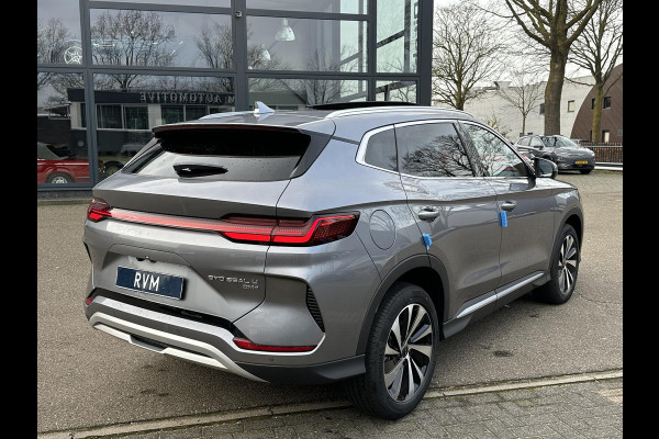 BYD SEAL U 1.5 DM-i FWD Comfort VAN: €41.900,- VOOR: €37.440,- UW EINDEJAARSVOORDEEL: €4.460,- | UNIEK IN NL! tot 125km electrisch rijbereik | 6 jaar volledige BYD GARANTIE | NIEUWE AUTO |