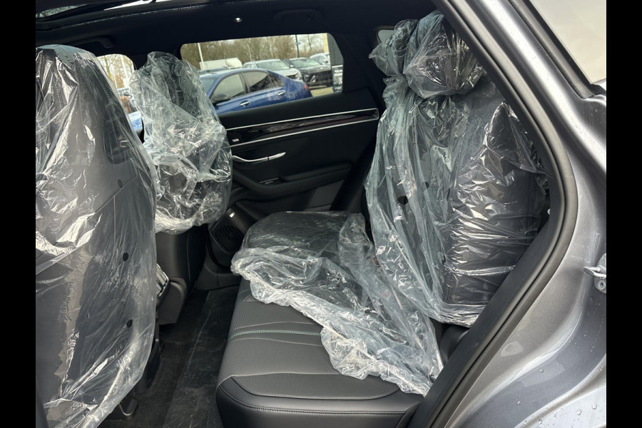 BYD SEAL U 1.5 DM-i FWD Comfort VAN: €41.900,- VOOR: €37.440,- UW EINDEJAARSVOORDEEL: €4.460,- | UNIEK IN NL! tot 125km electrisch rijbereik | 6 jaar volledige BYD GARANTIE | NIEUWE AUTO |