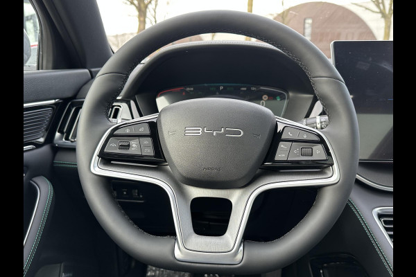 BYD SEAL U 1.5 DM-i FWD Comfort VAN: €41.900,- VOOR: €37.440,- UW EINDEJAARSVOORDEEL: €4.460,- | UNIEK IN NL! tot 125km electrisch rijbereik | 6 jaar volledige BYD GARANTIE | NIEUWE AUTO |