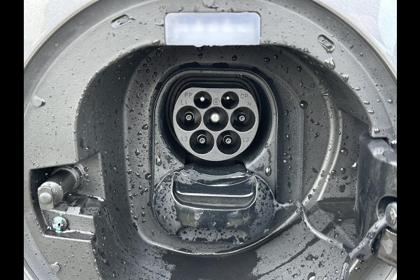 BYD SEAL U 1.5 DM-i FWD Comfort VAN: €41.900,- VOOR: €37.440,- UW EINDEJAARSVOORDEEL: €4.460,- | UNIEK IN NL! tot 125km electrisch rijbereik | 6 jaar volledige BYD GARANTIE | NIEUWE AUTO |