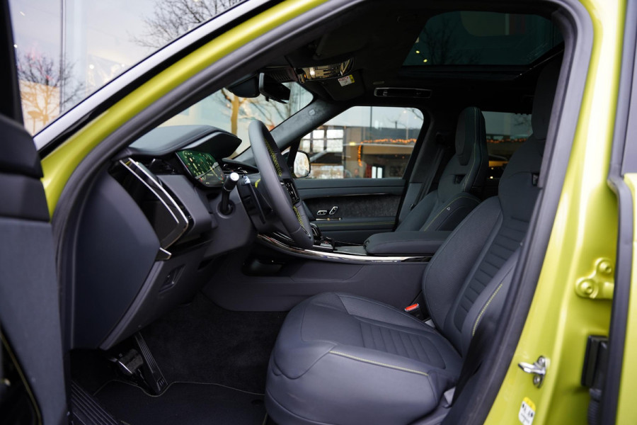 Land Rover Range Rover Sport P635 SV Celestial Sol Limited Edition