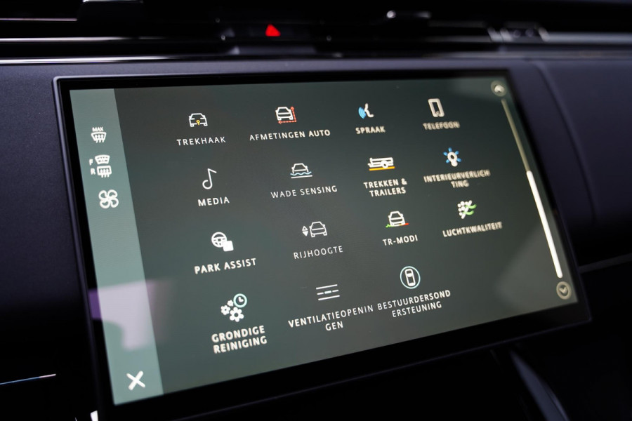 Land Rover Range Rover Sport P635 SV Celestial Sol Limited Edition