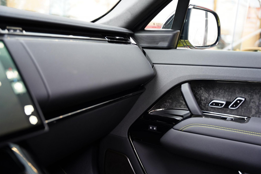 Land Rover Range Rover Sport P635 SV Celestial Sol Limited Edition