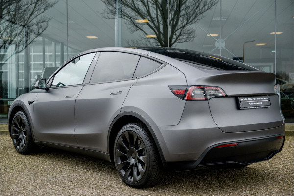 Tesla Model Y Long Range AWD 75 kWh ** 20inch ** Autopilot ** Custom Wrap