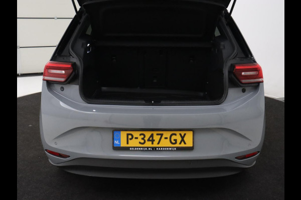 Volkswagen ID.3 Pro S 77 kWh | Stoel & stuurverwarming | Matrix LED | Keyless | Camera | Adaptive cruise | Carplay | Sfeerverlichting | Navigatie