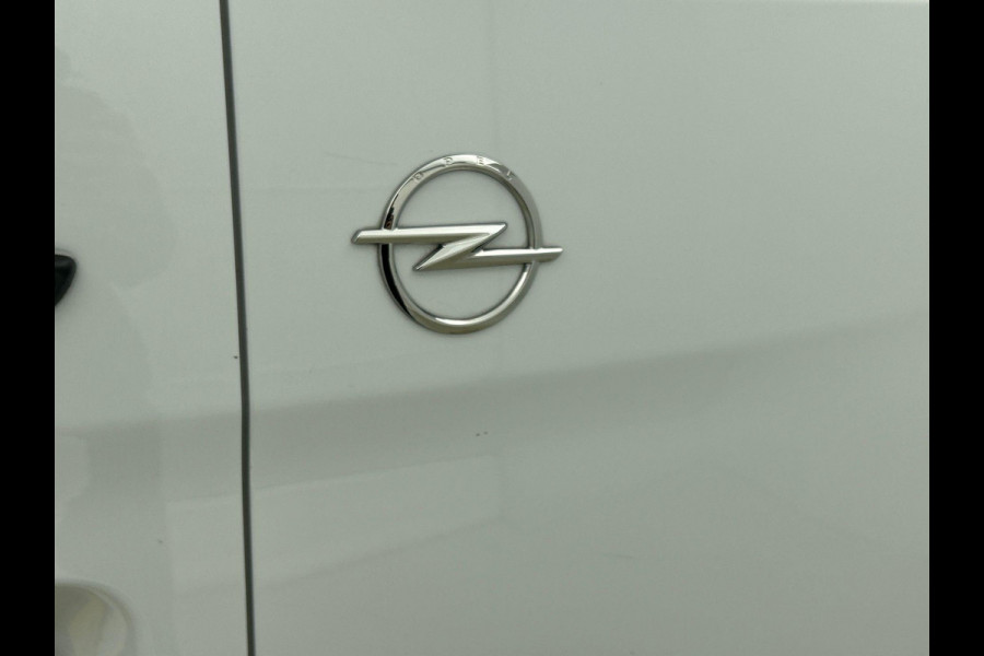 Opel Vivaro 2.0 BlueHDi 145PK L3 Automaat Airco Navigatie Trekhaak Sidebars 3-Zits