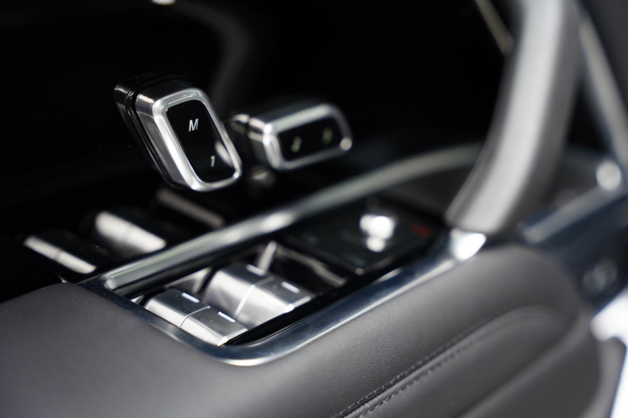 Land Rover Range Rover P 550 E Autobiography 22 D.Km Panoramadak