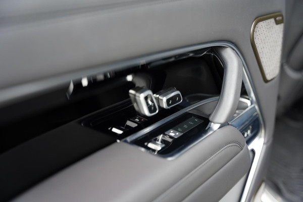 Land Rover Range Rover P 550 E Autobiography 22 D.Km Panoramadak