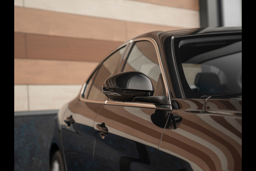 Alfa Romeo Giulia 2.0T 300pk Q2 | Performance Pack | Veloce stoelen | NL-auto | Adapt. onderstel