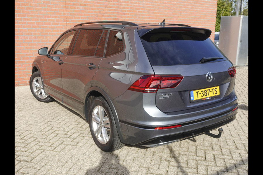 Volkswagen Tiguan Allspace 1.5 TSI DSG R-Line 7p. | Navigatie | Climate Control | Lichtmetalen velgen | DAB | Led | Stoelverwarming