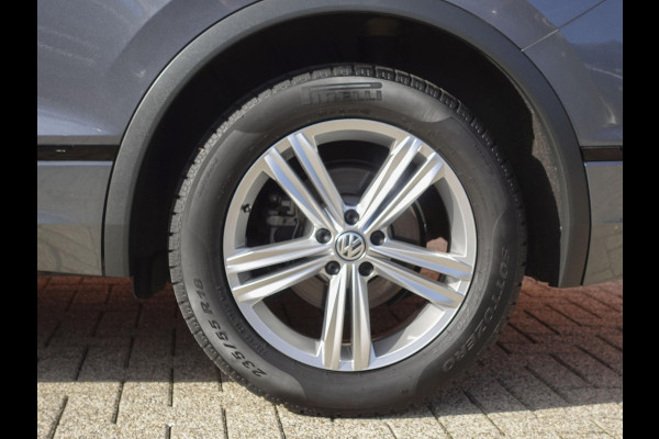 Volkswagen Tiguan Allspace 1.5 TSI DSG R-Line 7p. | Navigatie | Climate Control | Lichtmetalen velgen | DAB | Led | Stoelverwarming
