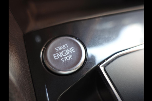 Volkswagen Tiguan Allspace 1.5 TSI DSG R-Line 7p. | Navigatie | Climate Control | Lichtmetalen velgen | DAB | Led | Stoelverwarming