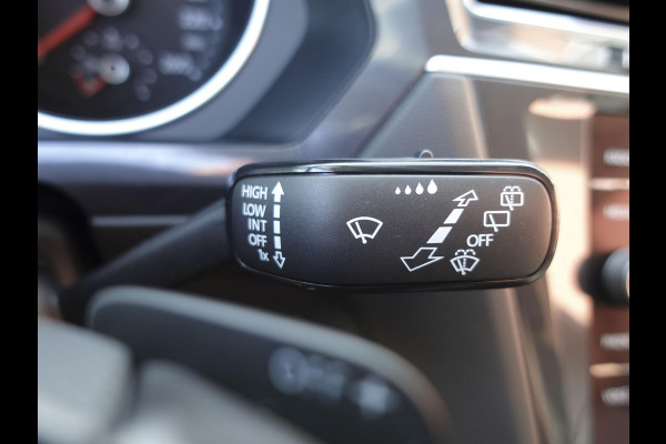 Volkswagen Tiguan Allspace 1.5 TSI DSG R-Line 7p. | Navigatie | Climate Control | Lichtmetalen velgen | DAB | Led | Stoelverwarming