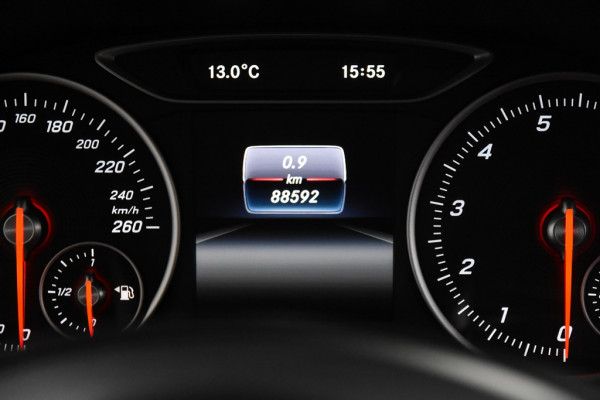 Mercedes-Benz A-Klasse 180 AMG-Line Ambiente *Navi*Stoelverwarming*