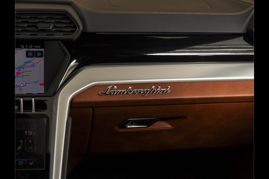 Lamborghini Urus 4.0 V8 23" - B&O - PANO - NIGHT VISION