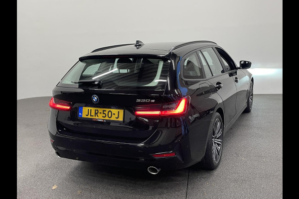 BMW 3 Serie Touring 330e Aut. Sportline Business 292pk Airco ECC Navi Carplay Cruise Control PDC VA Virtual cockpit Sportstoelen Sensatec