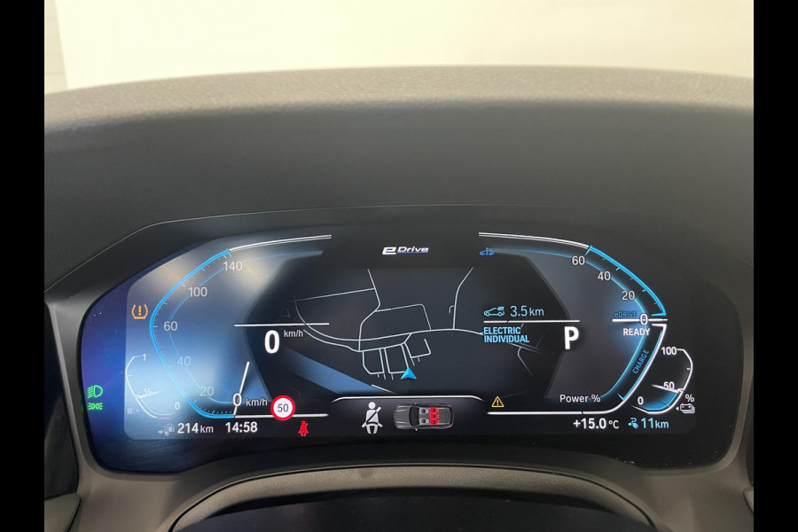 BMW 3 Serie Touring 330e Aut. Sportline Business 292pk Airco ECC Navi Carplay Cruise Control PDC VA Virtual cockpit Sportstoelen Sensatec