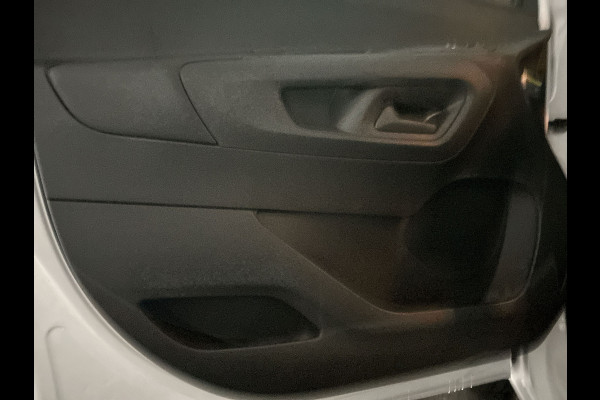 Toyota ProAce CITY Electric Comfort 50 kWh Modeljaar 2026 verbeterde actieradius | 11 kW Onboard Charger | pdc met camera | pass. bank  |  15 jaar garantie!  | wordt verwacht januari 2026