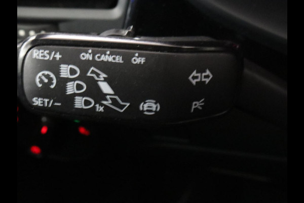 Seat Leon 1.5 TSI FR Ultimate Edition | Panoramadak | Stoelverwarming | Beats Audio | Camera | Carplay | Leder/Alcantara | Keyless | Virtual Cockpit | Full LED | Navigatie