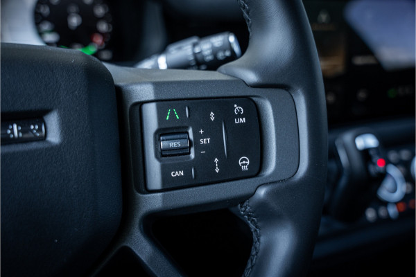 Land Rover Defender 110 P300e 110 FULL URBAN PACK ** Towing ** Cold Climate ** 23inch