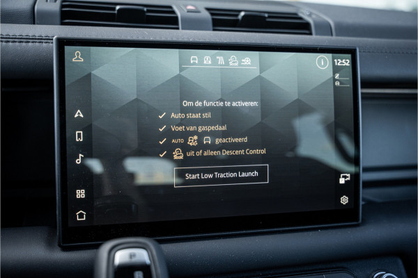 Land Rover Defender 110 P300e 110 FULL URBAN PACK ** Towing ** Cold Climate ** 23inch