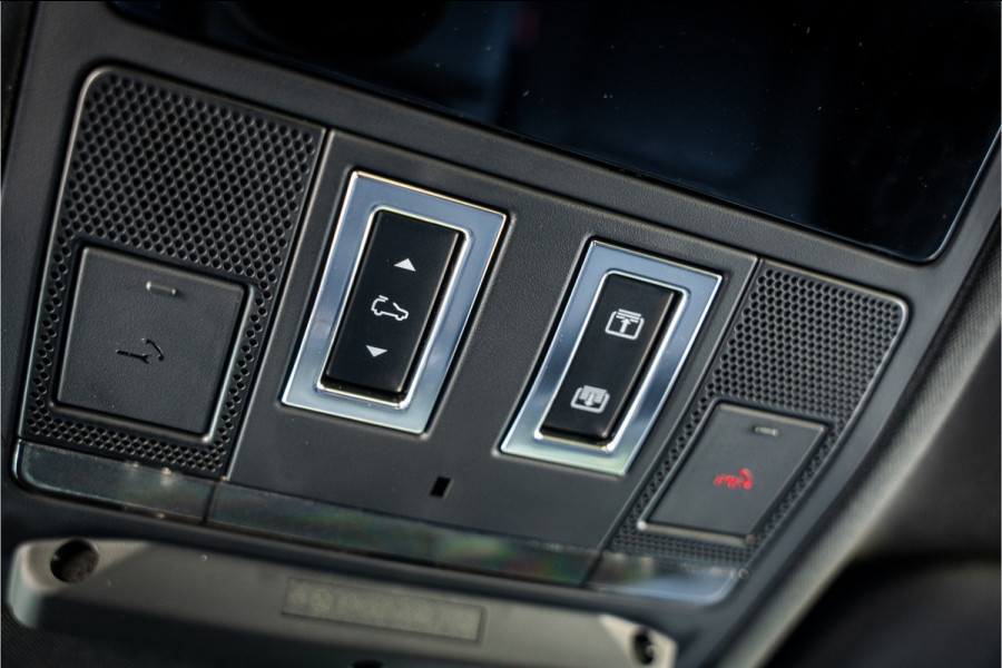 Land Rover Defender 110 P300e 110 FULL URBAN PACK ** Towing ** Cold Climate ** 23inch