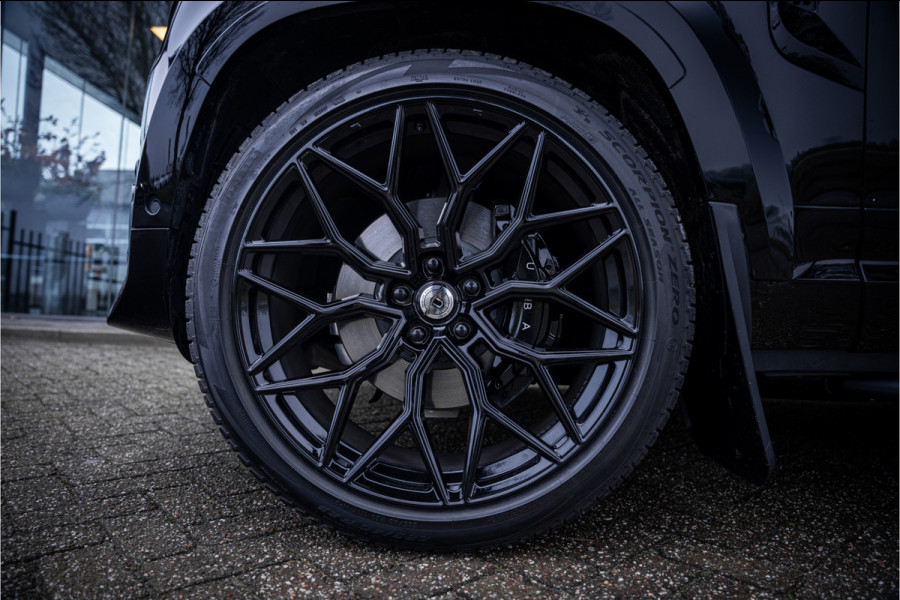 Land Rover Defender 110 P300e 110 FULL URBAN PACK ** Towing ** Cold Climate ** 23inch