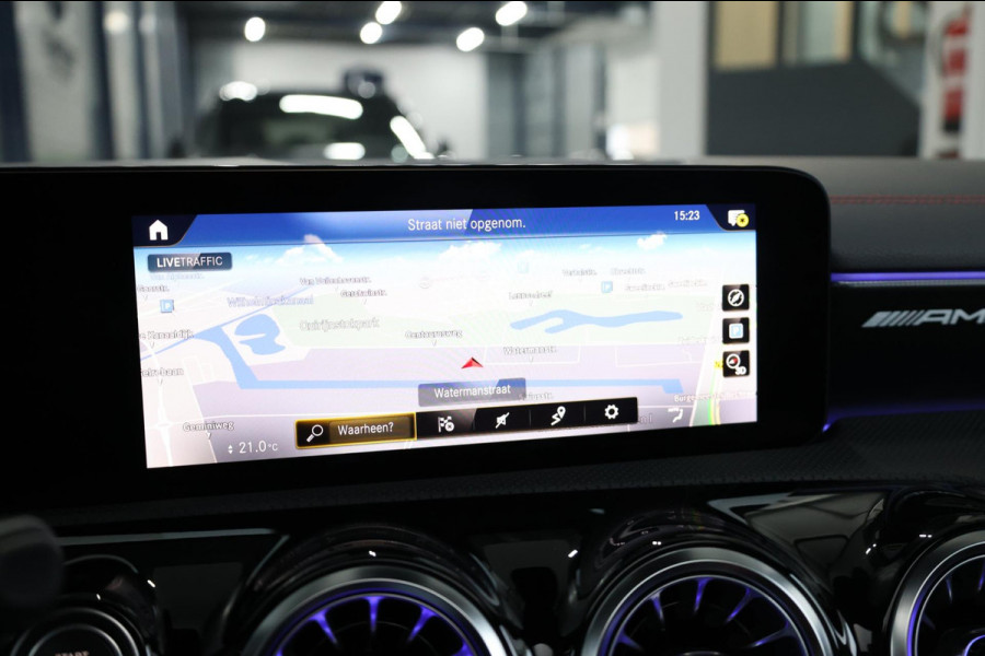 Mercedes-Benz AMG CLA 45 BTW/MULTIBEAM/VIRTUAL/SFEER/KUIP+MEMORY/19" LMV/CAM/ACC/ECC/12 MND GARANTIE