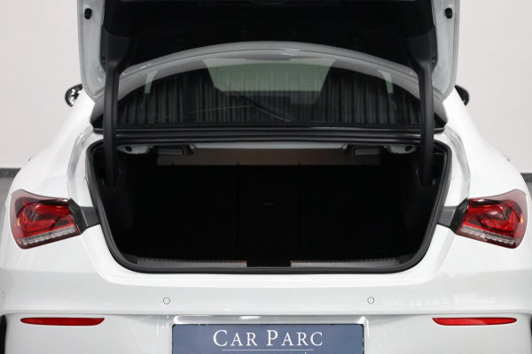 Mercedes-Benz AMG CLA 45 BTW/MULTIBEAM/VIRTUAL/SFEER/KUIP+MEMORY/19" LMV/CAM/ACC/ECC/12 MND GARANTIE