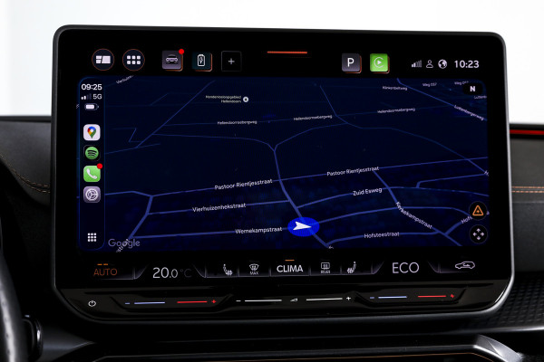 CUPRA Leon Sportstourer 1.5 TSI e-Hybrid Business | Drive Pack | Dig. Cockpit | Adapt. Cruise | Stoel-+Stuurverw. | PDC | Camera | NAV + App. Connect | ECC | LM 18" | 9447