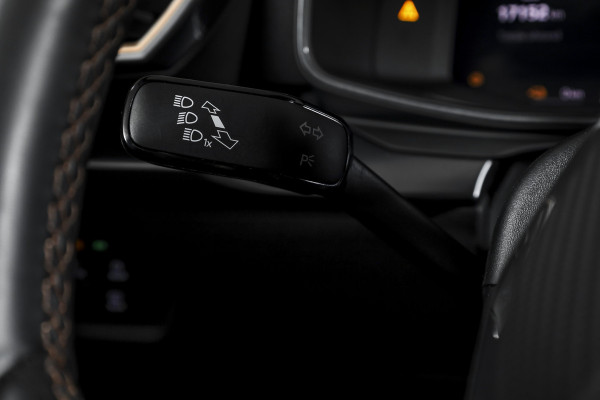 CUPRA Leon Sportstourer 1.5 TSI e-Hybrid Business | Drive Pack | Dig. Cockpit | Adapt. Cruise | Stoel-+Stuurverw. | PDC | Camera | NAV + App. Connect | ECC | LM 18" | 9447