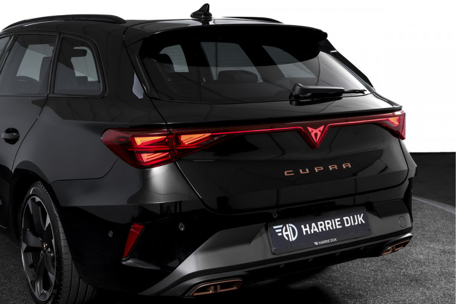 CUPRA Leon Sportstourer 1.5 TSI e-Hybrid Business | Drive Pack | Dig. Cockpit | Adapt. Cruise | Stoel-+Stuurverw. | PDC | Camera | NAV + App. Connect | ECC | LM 18" | 9447