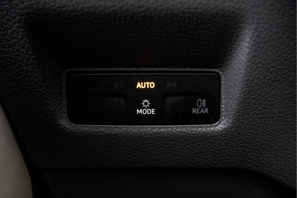 Volkswagen Crafter 35 2.0 TDI L4H3 | 177PK | Automaat | NW Interieur | Navi | Camera | Carplay