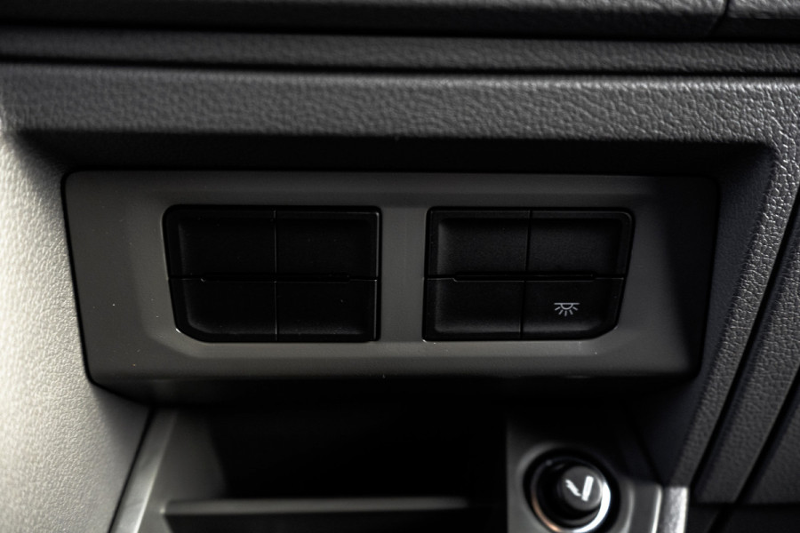 Volkswagen Crafter 35 2.0 TDI L4H3 | 177PK | Automaat | NW Interieur | Navi | Camera | Carplay