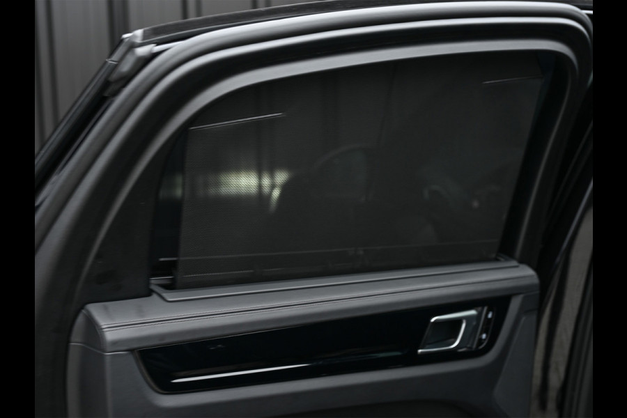 Porsche Cayenne Coupé 3.0 E-Hybrid · Sport chrono · NL-auto · Panoramadak · Bose sound · Keyless · 360 Camera · 4 Wheel steering · Adaptive cruise · M