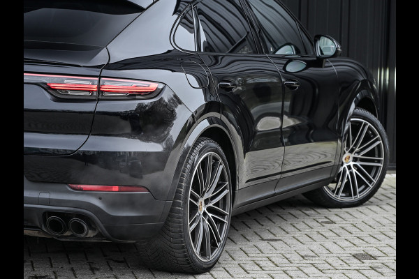 Porsche Cayenne Coupé 3.0 E-Hybrid · Sport chrono · NL-auto · Panoramadak · Bose sound · Keyless · 360 Camera · 4 Wheel steering · Adaptive cruise · M