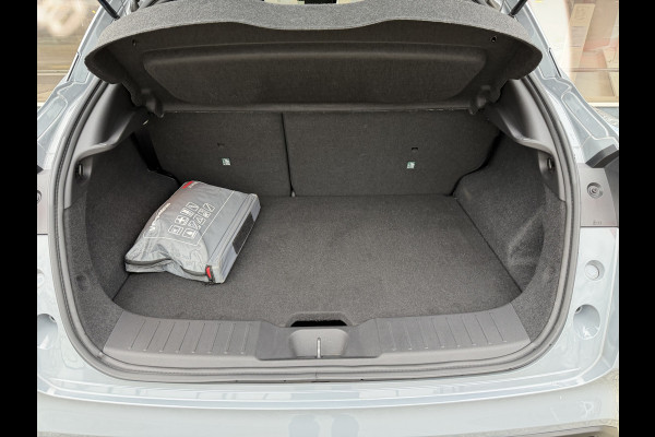 Nissan Juke 1.6 Hybrid N-Connecta Automaat / Keyless / Carplay / Camera / Navi / 17" LM /