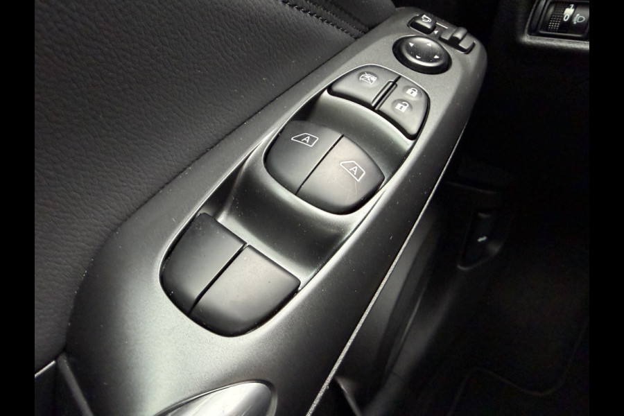 Nissan Juke 1.6 Hybrid N-Connecta Automaat / Keyless / Carplay / Camera / Navi / 17" LM /