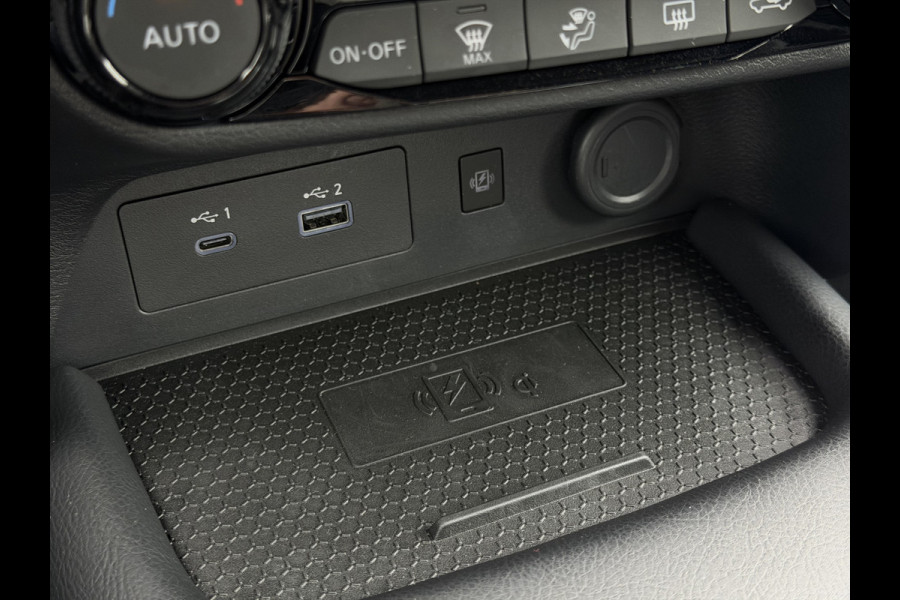 Nissan Juke 1.6 Hybrid N-Connecta Automaat / Keyless / Carplay / Camera / Navi / 17" LM /