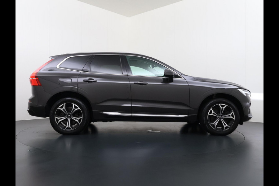 Volvo XC60 2.0 T6 Plug-in hybrid AWD Inscription Expression VAN: 41.900,- VOOR: 37770,- UW EINDEJAARSVOORDEEL: 4,130,- Mega Vol! 360° Camera | Harman Kardon | Leder | Stoel+Stuurverwarming | Panoramadak | Trekhaak | 12 mnd Bovag Garantie