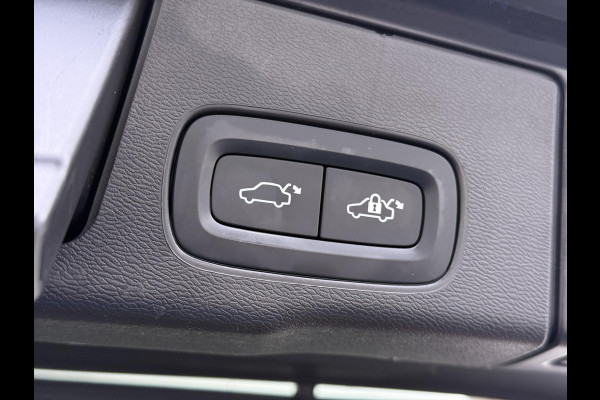 Volvo XC60 2.0 T6 Plug-in hybrid AWD Inscription Expression VAN: 41.900,- VOOR: 37770,- UW EINDEJAARSVOORDEEL: 4,130,- Mega Vol! 360° Camera | Harman Kardon | Leder | Stoel+Stuurverwarming | Panoramadak | Trekhaak | 12 mnd Bovag Garantie