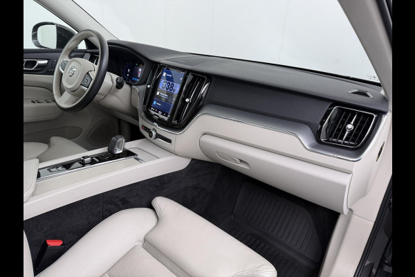 Volvo XC60 2.0 T6 Plug-in hybrid AWD Inscription Expression VAN: 41.900,- VOOR: 37770,- UW EINDEJAARSVOORDEEL: 4,130,- Mega Vol! 360° Camera | Harman Kardon | Leder | Stoel+Stuurverwarming | Panoramadak | Trekhaak | 12 mnd Bovag Garantie