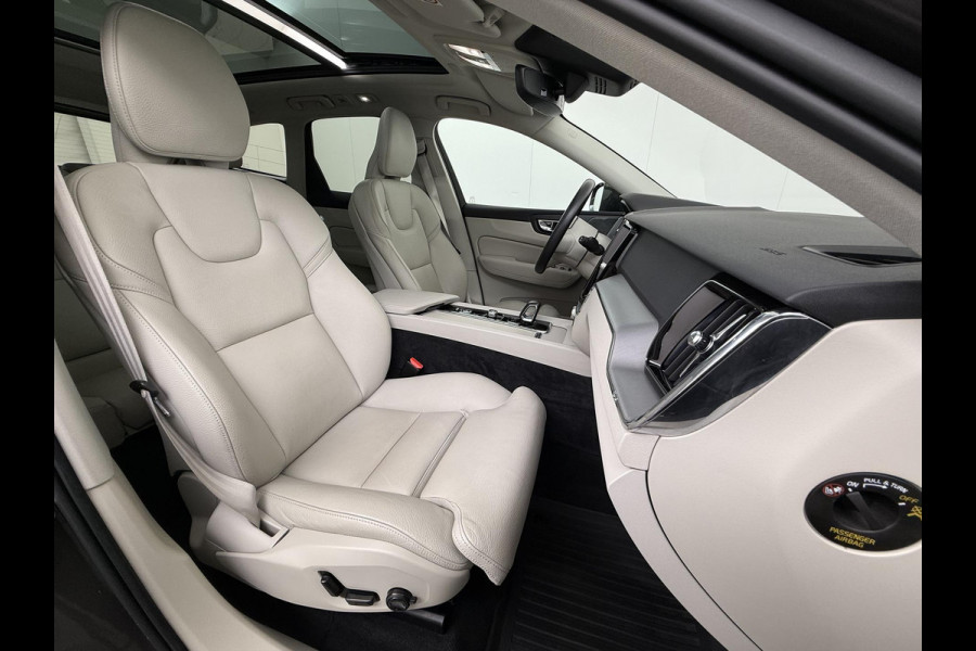 Volvo XC60 2.0 T6 Plug-in hybrid AWD Inscription Expression VAN: 41.900,- VOOR: 37770,- UW EINDEJAARSVOORDEEL: 4,130,- Mega Vol! 360° Camera | Harman Kardon | Leder | Stoel+Stuurverwarming | Panoramadak | Trekhaak | 12 mnd Bovag Garantie